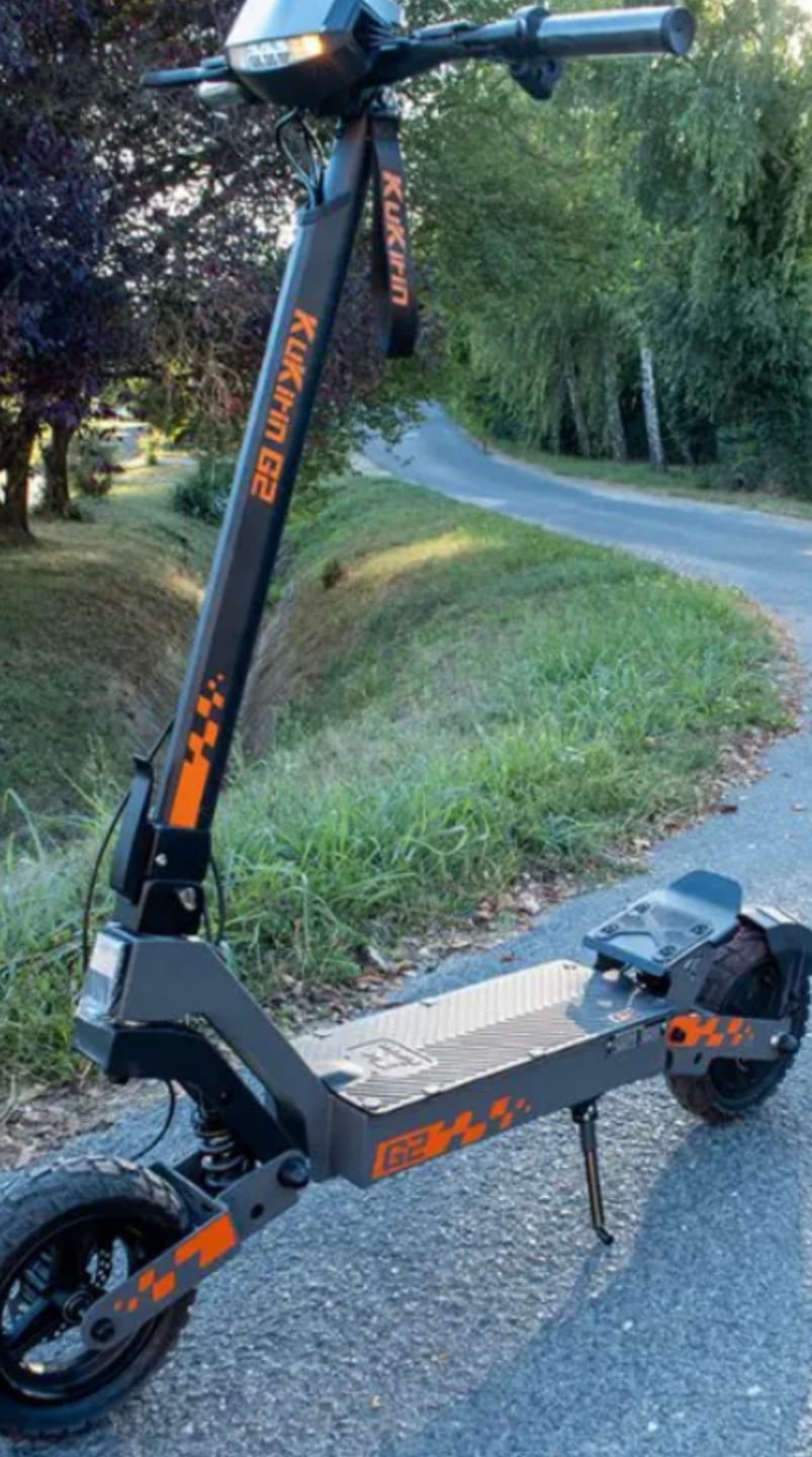 Customer photo review of KuKirin (Kugoo) G2 Electric Scooter 2026 Version