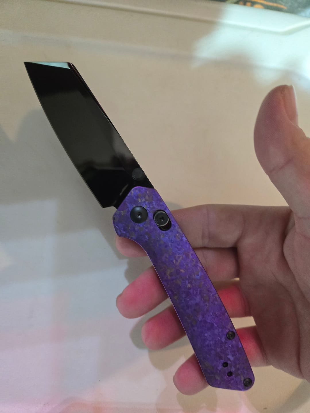Customer photo review of Kizer Madrac AirTi Purple Crystallized Titanium Super Mirror X-Polished DLC M390 | Blade District Exclusive