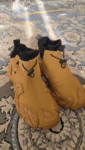 Customer photo review of ThermoBoots – Waterproof All-Weather Boots for Year-Round Wear | Slip-Resistant & Pain-Relieving