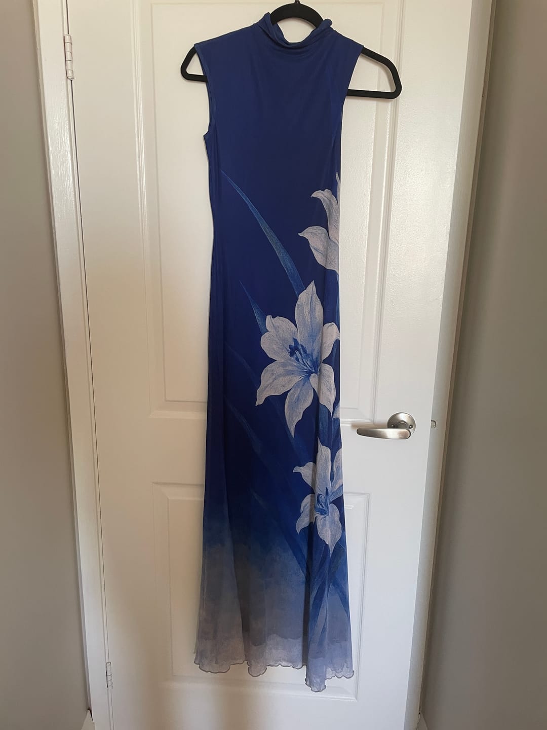 Customer photo review of Lan Ting 兰亭 Orchid Pavilion New Chinese Style Ombre Sleeveless Qipao