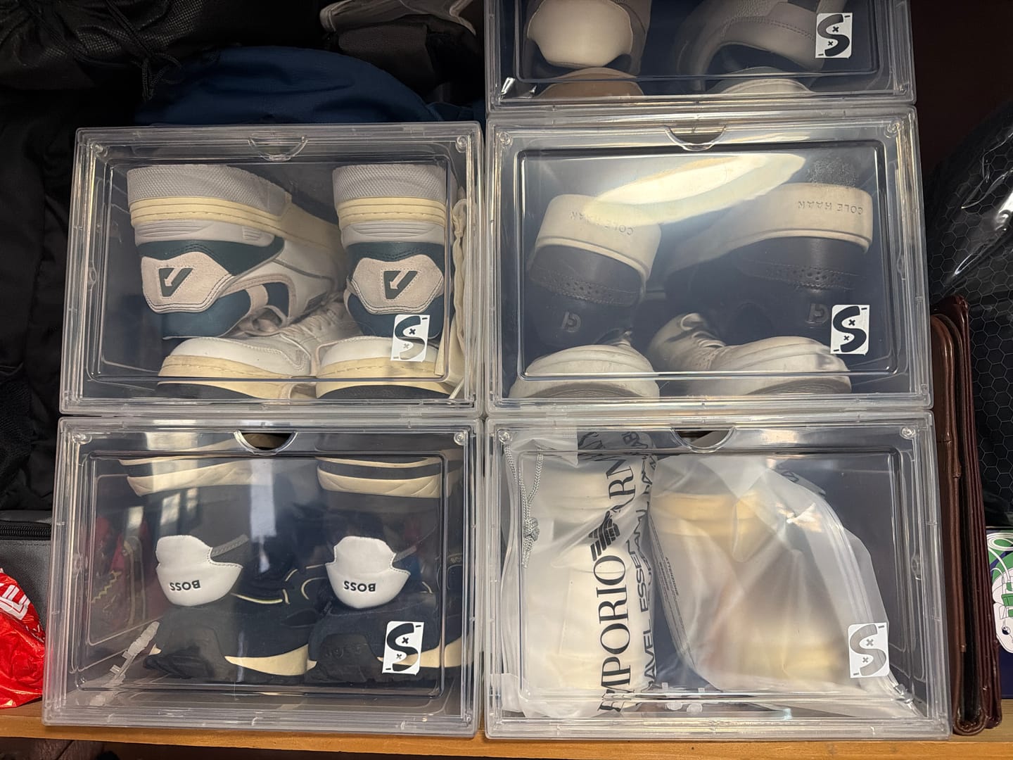 Customer photo review of Rookie Box - Cajas Transparentes Para Sneakers Cierre Magnético Apertura Frontal