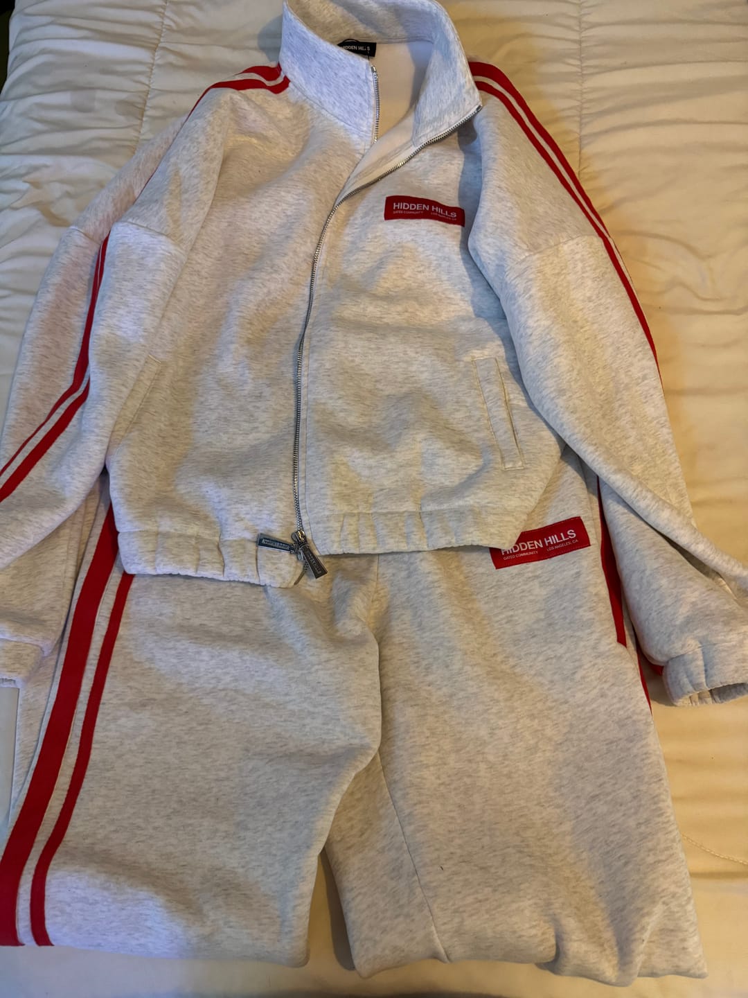 Customer photo review of STRIPED ZIP JACKET LIGHT GREY/RED