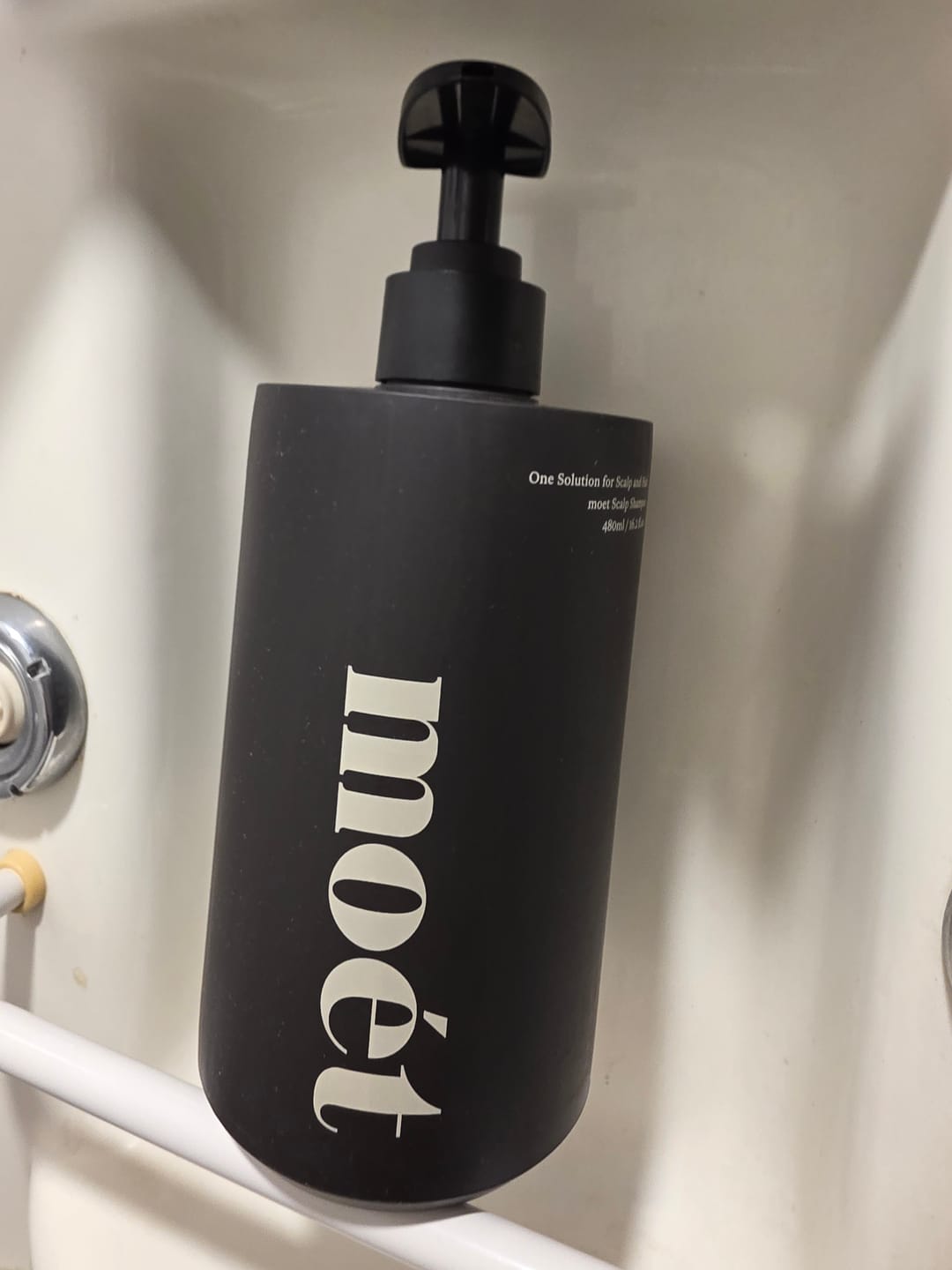 Customer photo review of moét Scalp Shampoo — Sulfate-Free Scalp Care 480ml