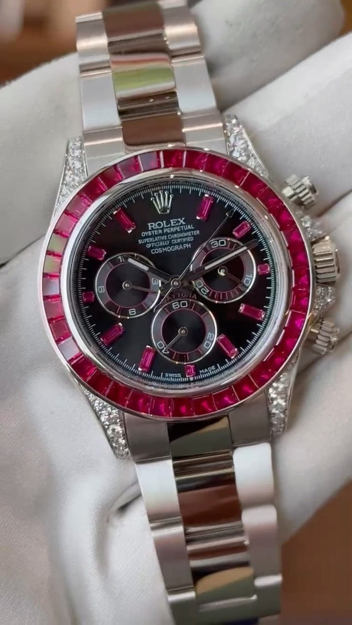 Customer photo review of Daytona 126599TRU White Gold Diamond Black Dial Ruby Bezel