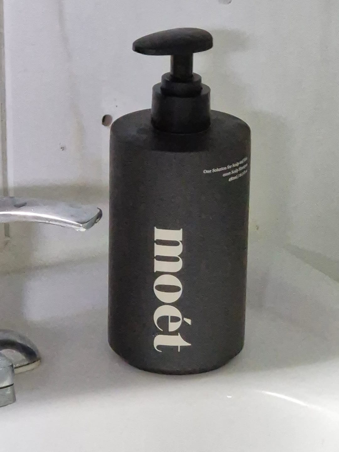 Customer photo review of moét Scalp Shampoo — Sulfate-Free Scalp Care 480ml