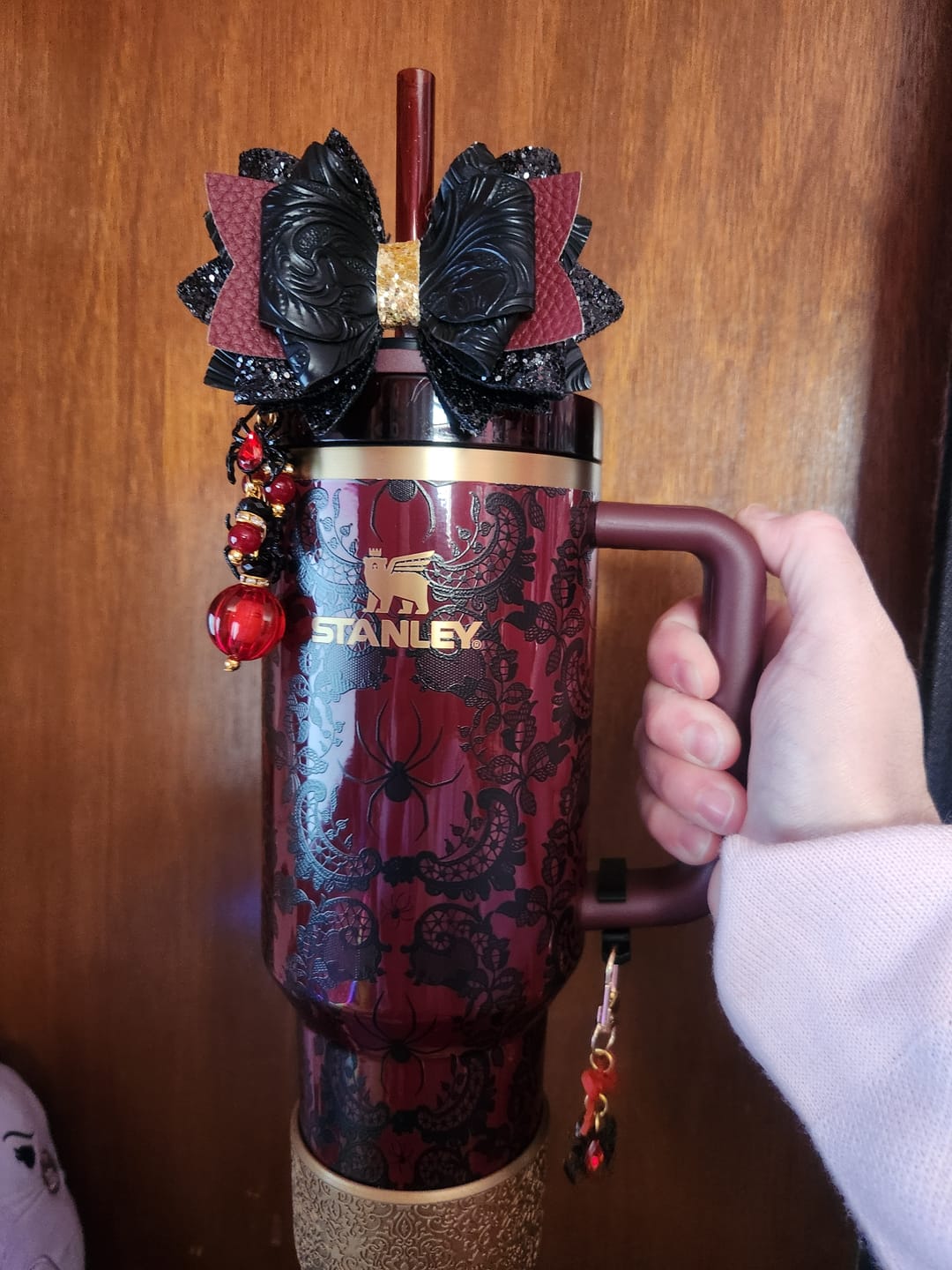 Customer photo review of Deluxe Mini Straw Bauble - Bordeaux Lace