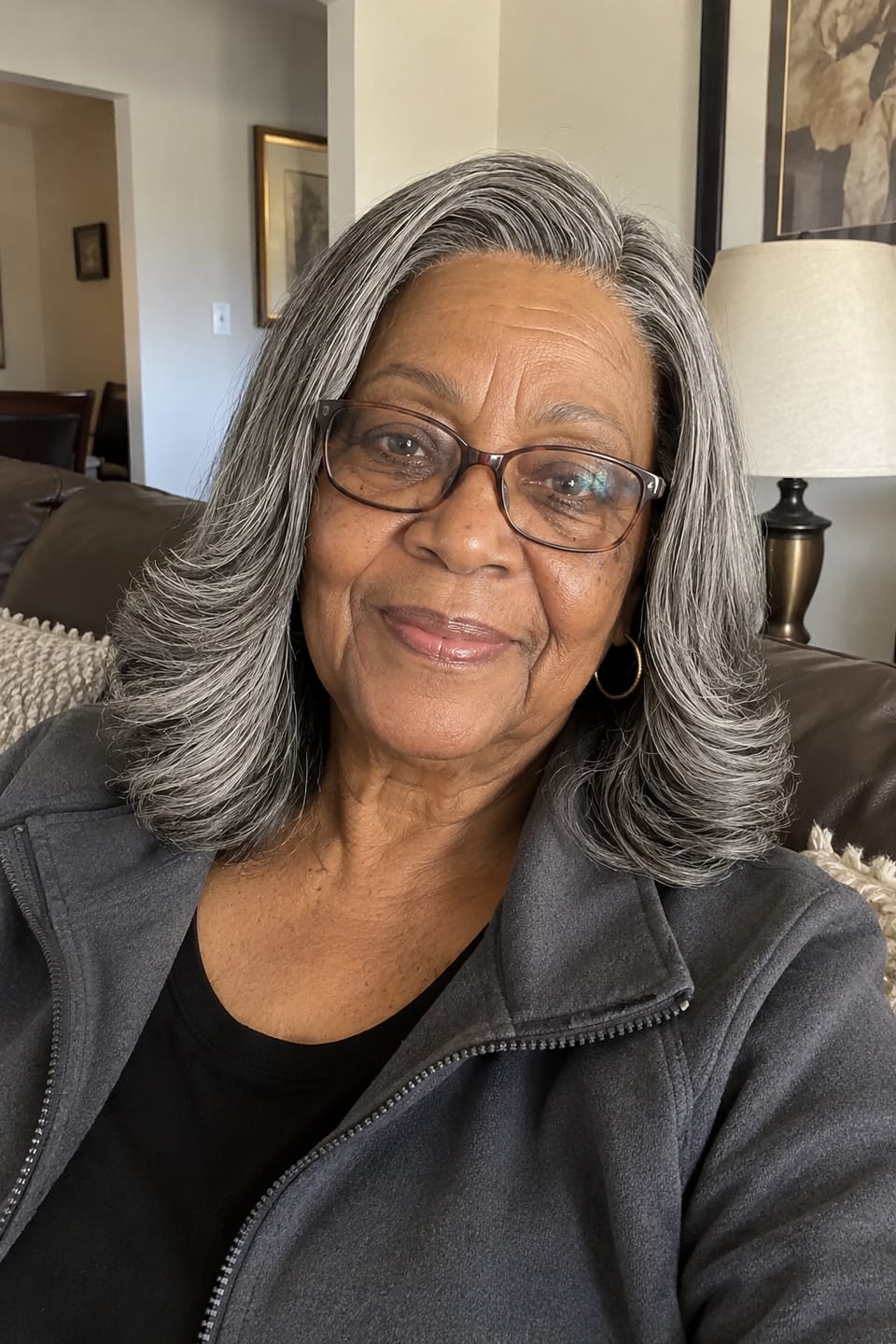 Customer photo review of Luvwin Dark Gray Color Salt & Pepper Custom Wavy Hair 5x5 Pre-cut Lace Bob Wig For Seniors