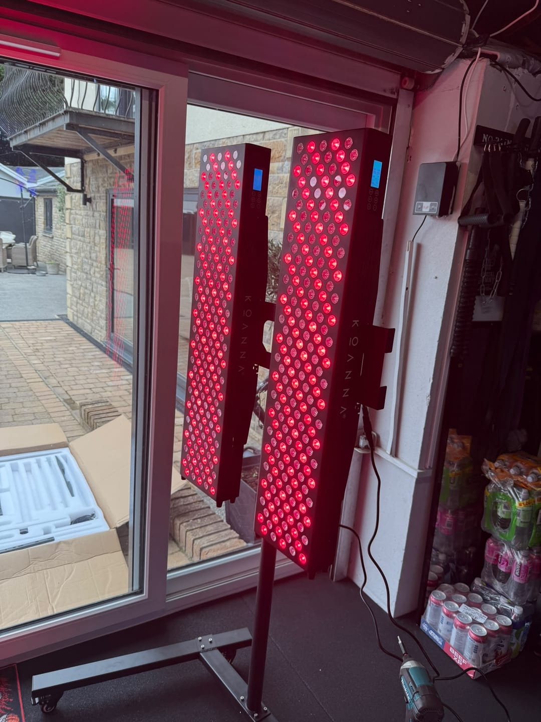 Customer photo review of Koanna® Luma1000™ – Powerful, Mid-Size Red Light Therapy Panel