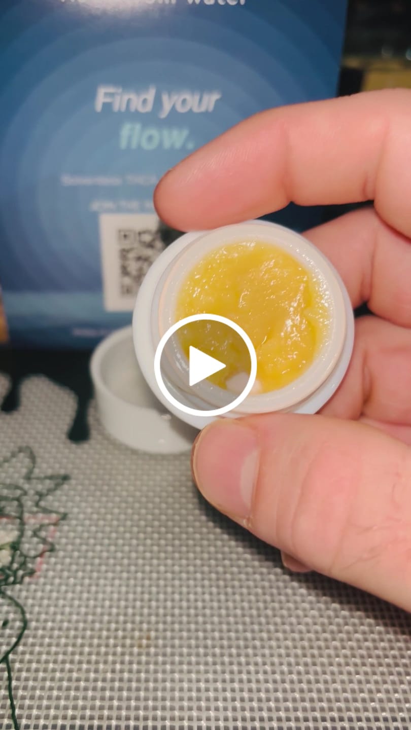 Customer video review of Banana Pancakes (Live Resin Badder)
