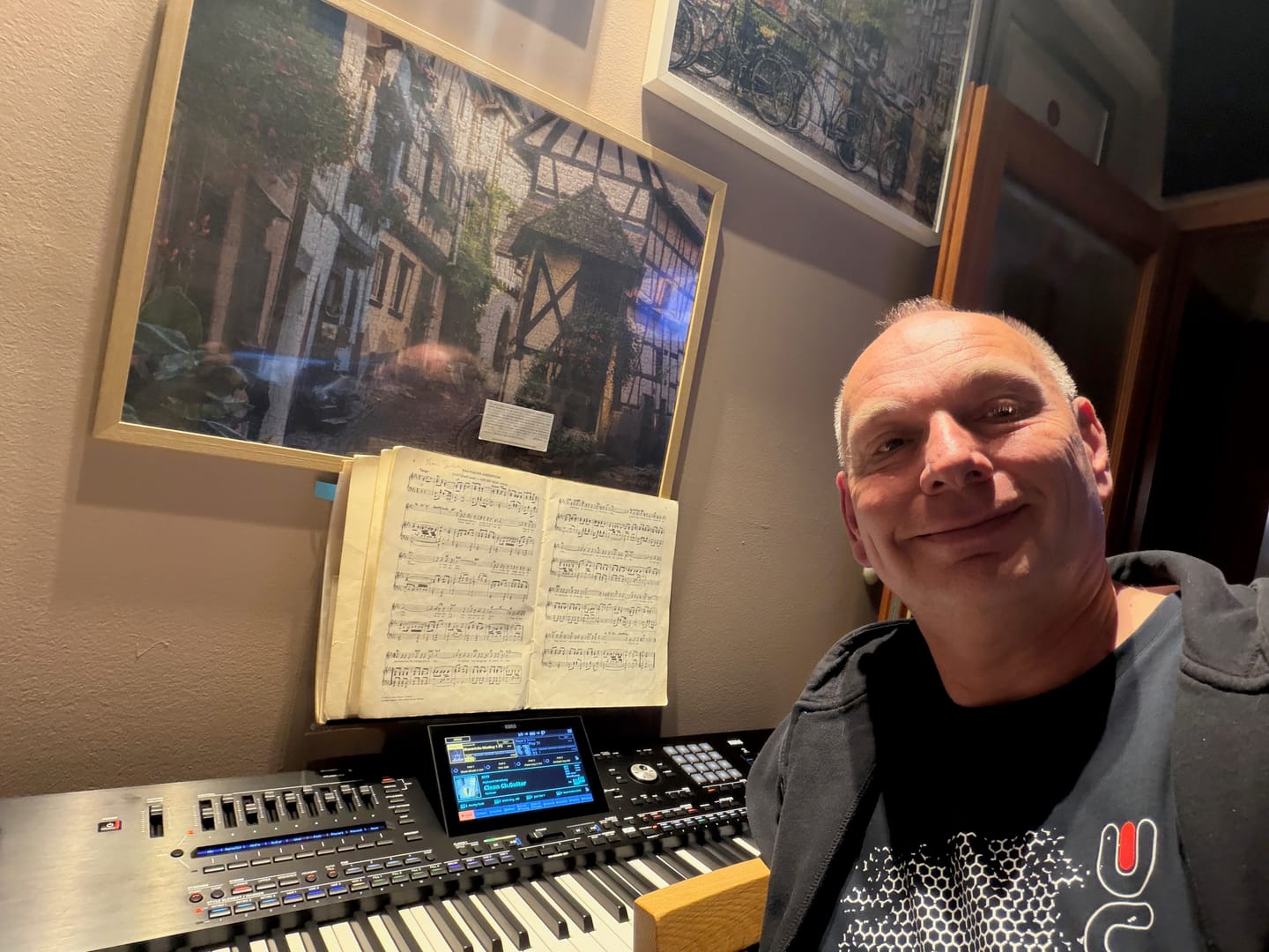 Customer photo review of Mavericks Medley 1 (Keyboard-Style)