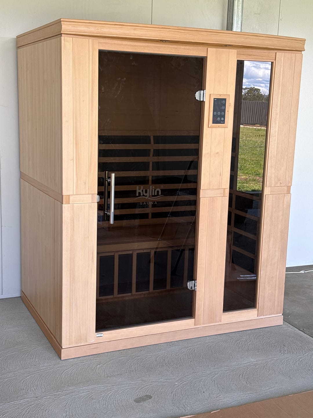 Customer photo review of Kylin Superior Ultra Low EMF Carbon Far Infrared Sauna 3 person - K8402 PRO