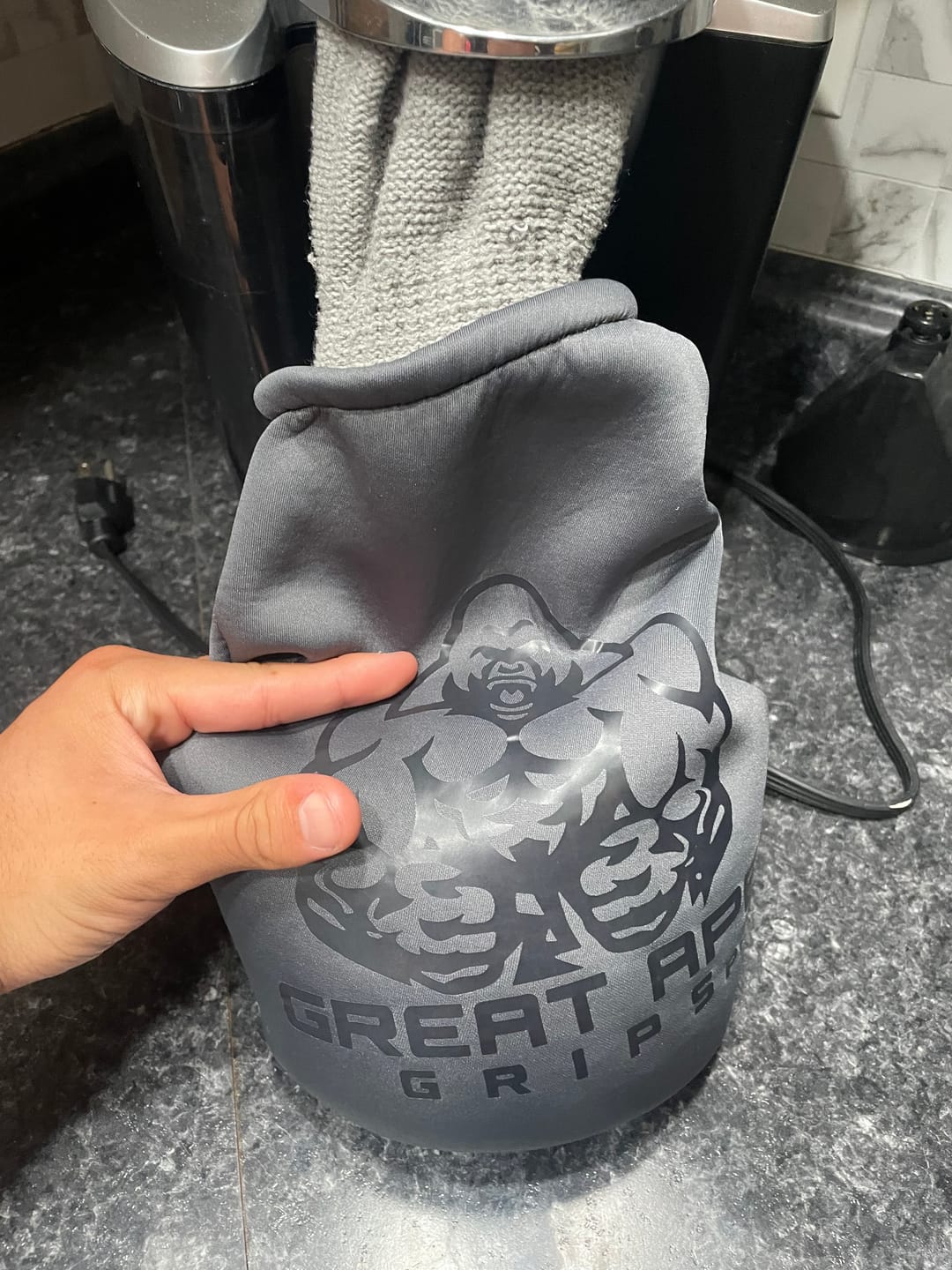 Customer photo review of GREAT APE GRIPS PRO