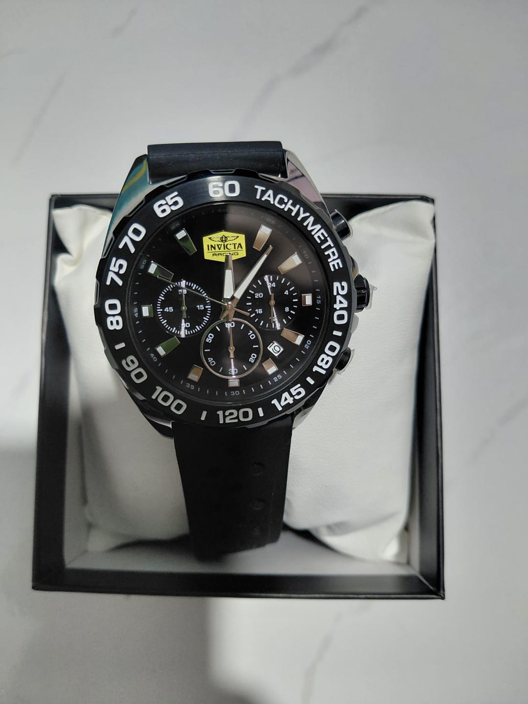 Customer photo review of Reloj Invicta Racing 47768 Men 43mm