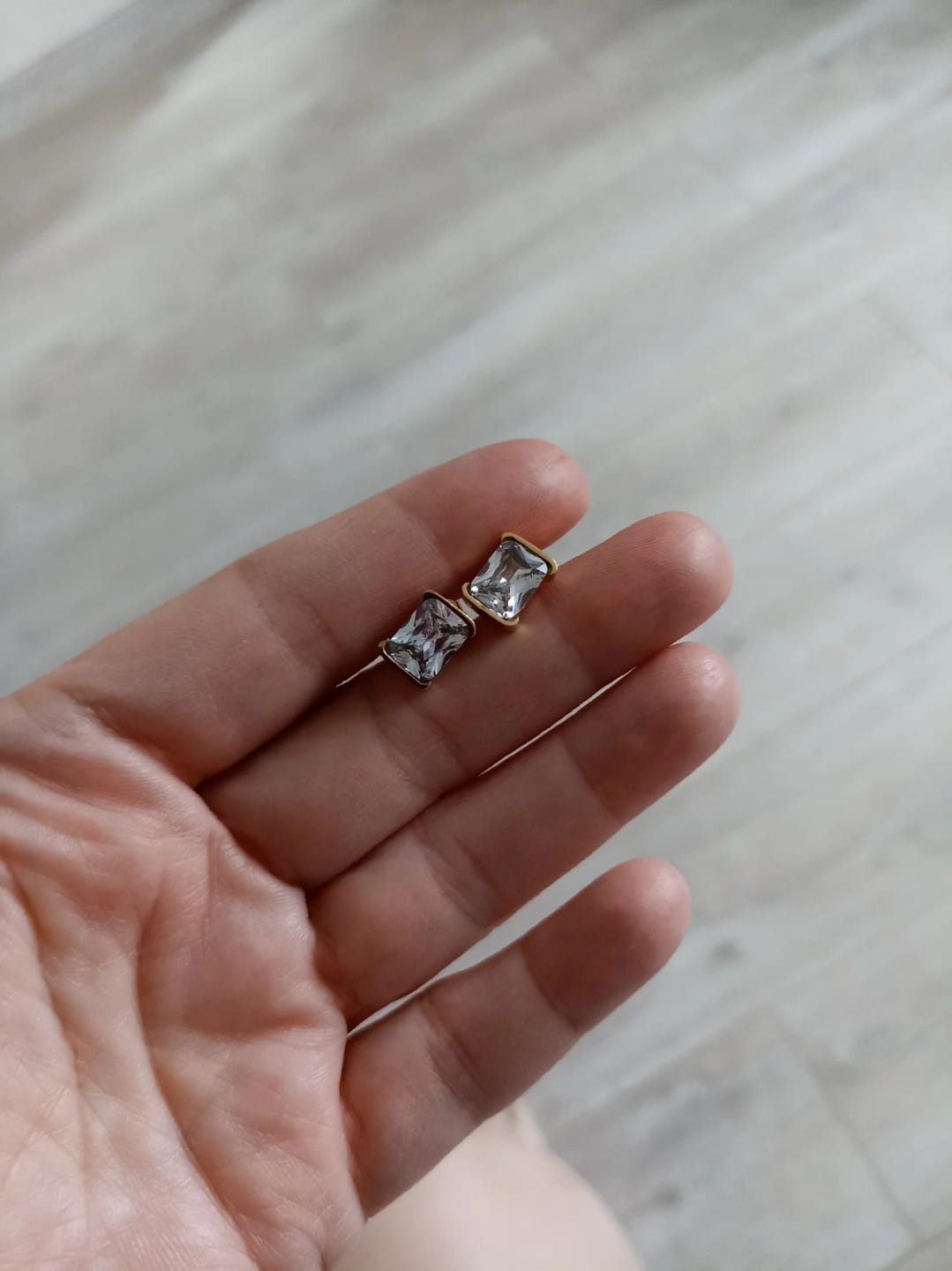 Customer photo review of Brilliance Square Studs