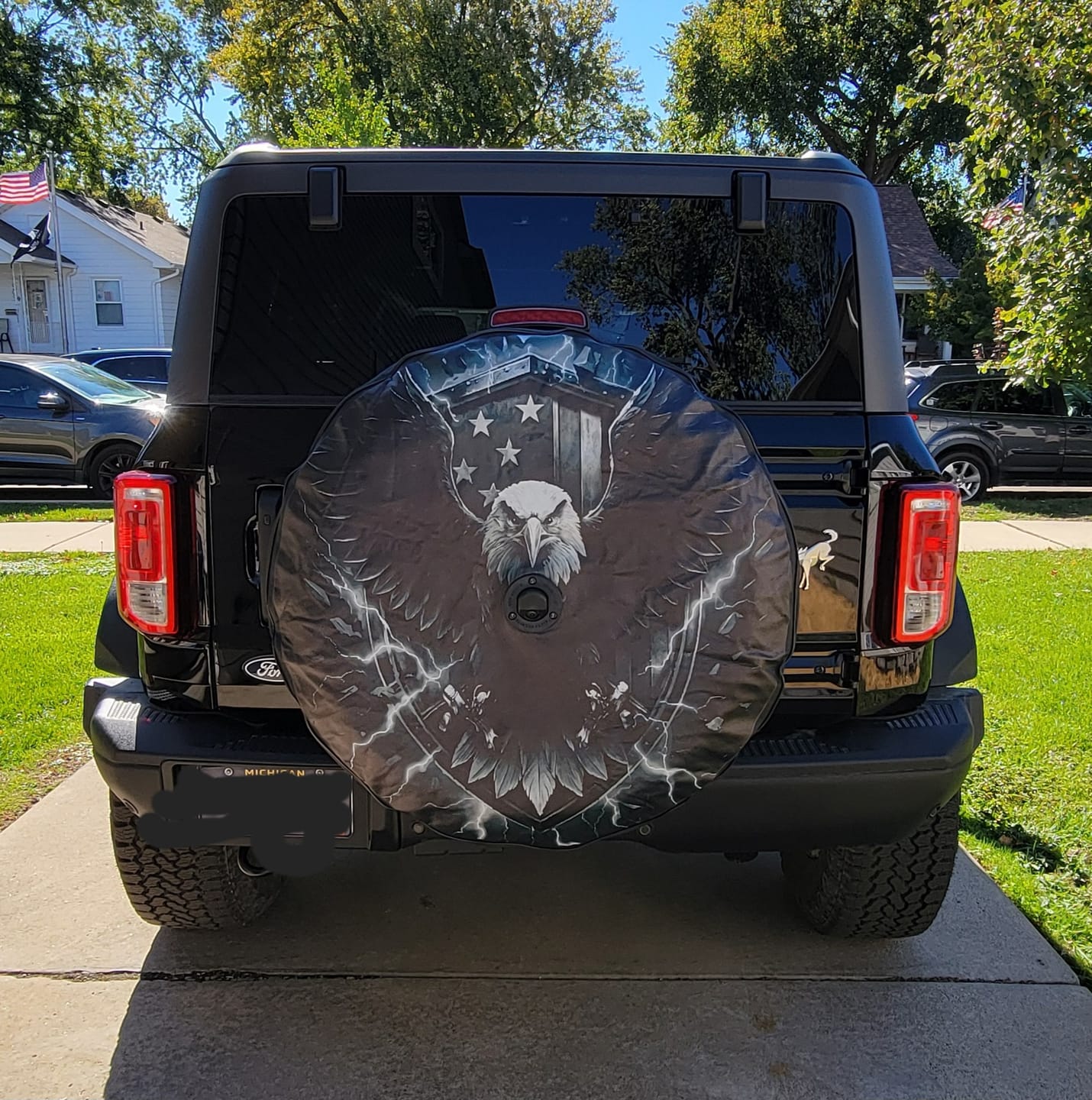 Customer photo review of Custom FORD BRONCO Tire Cover