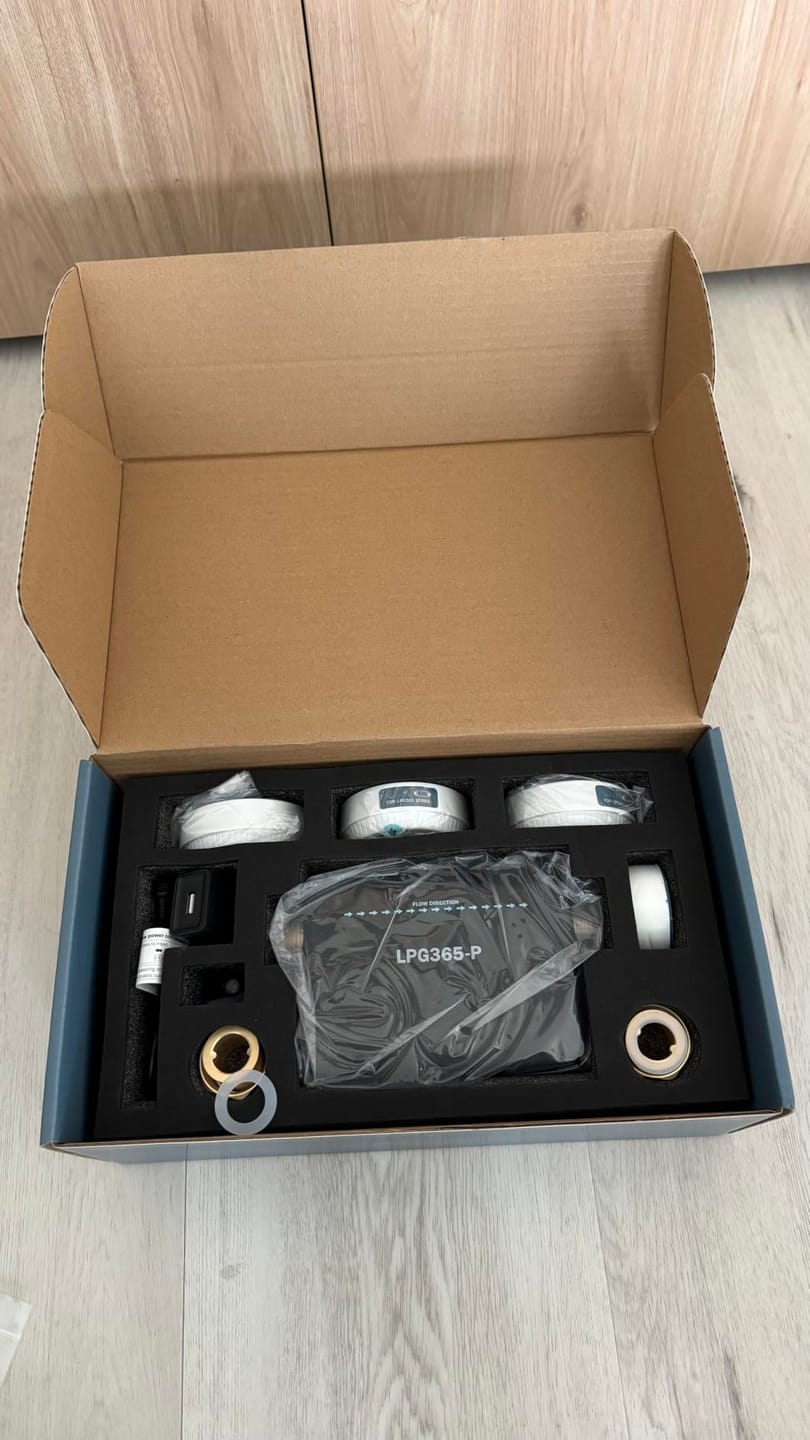 Customer photo review of Frizzlife Smart Water Monitor & Automatic Shutoff with 3 Leak Sensors, LPG365-P-3S