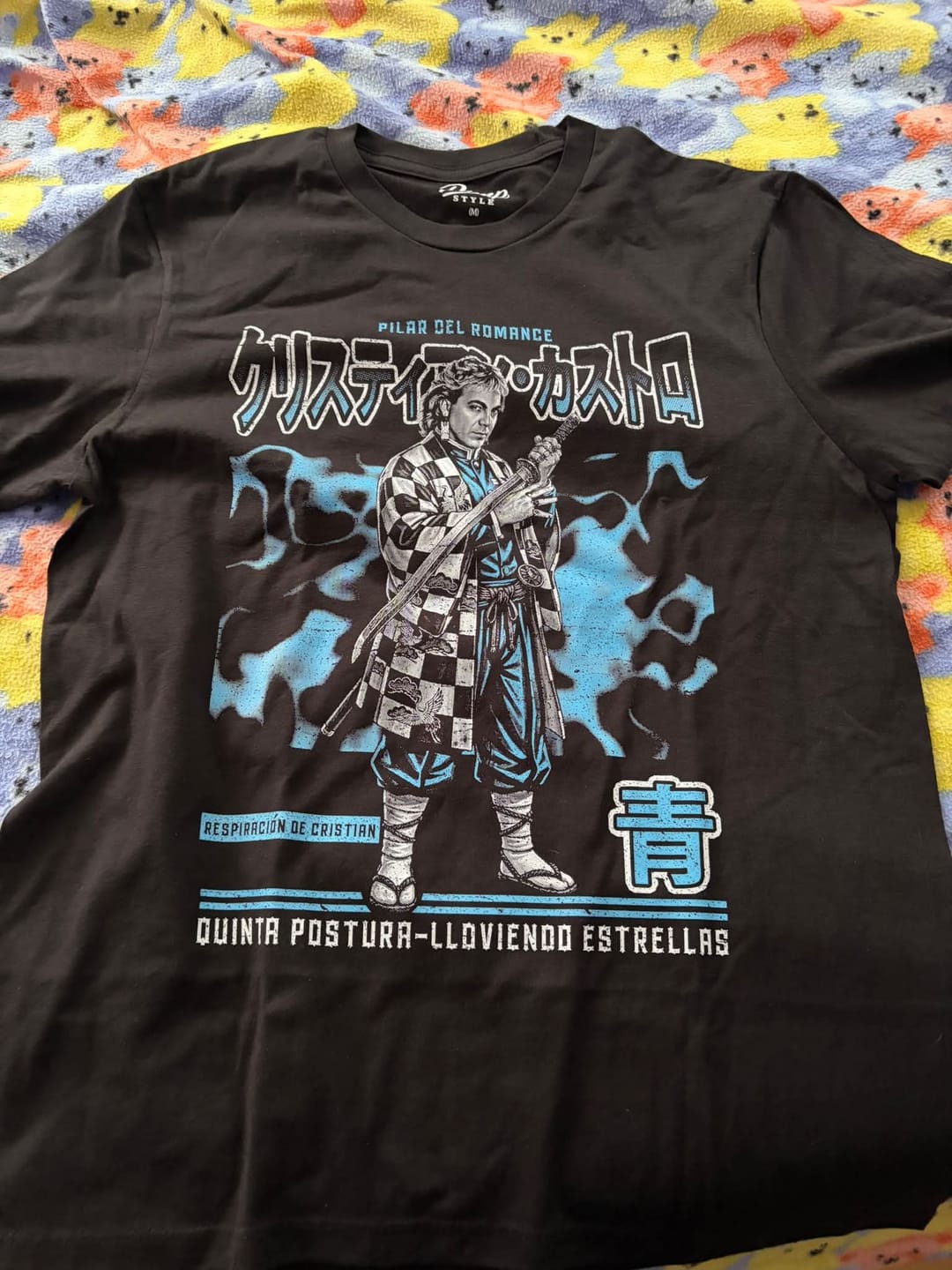 Customer photo review of CRISTIAN-PILAR DEL ROMANCE T-SHIRT