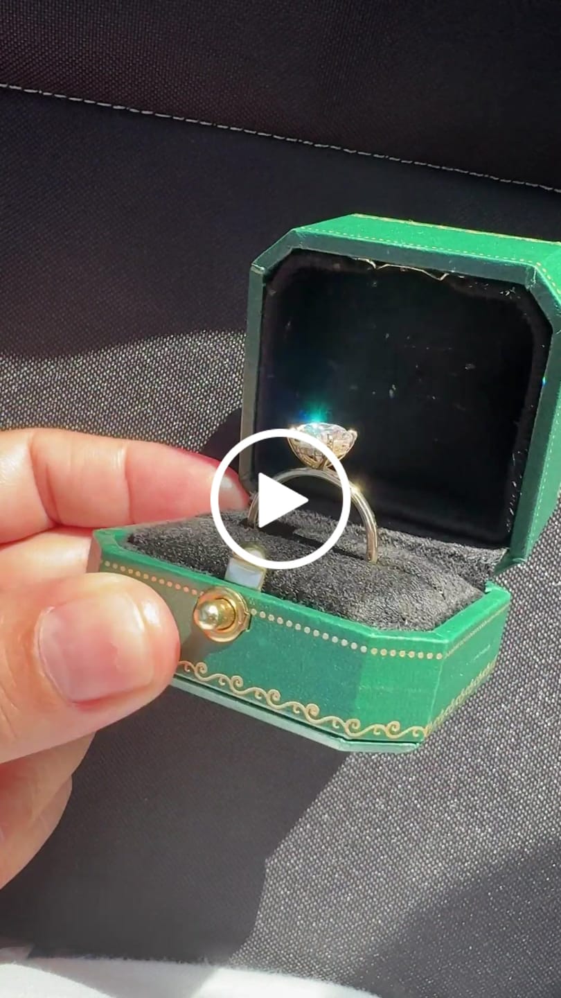 Customer video review of 2ct IGI Certified Oval Lab-Grown Diamond Ring with Hidden Halo & Claw Setting Tarnish-resistant Silver In 14K Gold Plated (Includes IGI Certification from International Gemological Institute)