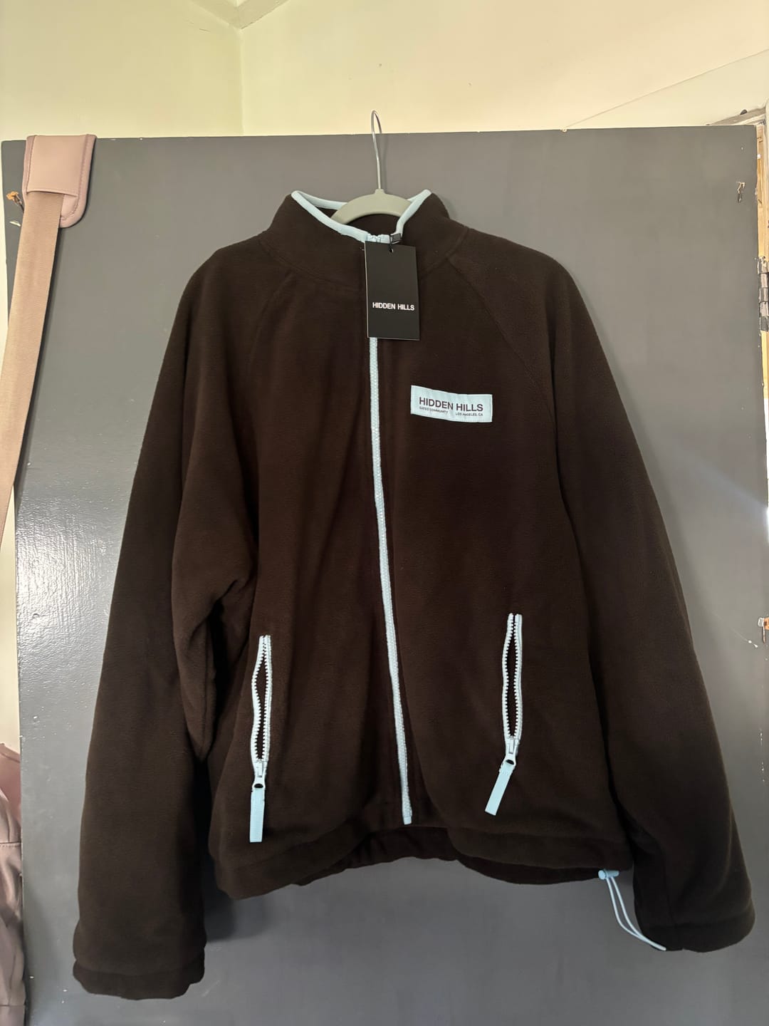 Customer photo review of FLEECE ZIP UP JACKET DARK BROWN/LIGHT BLUE