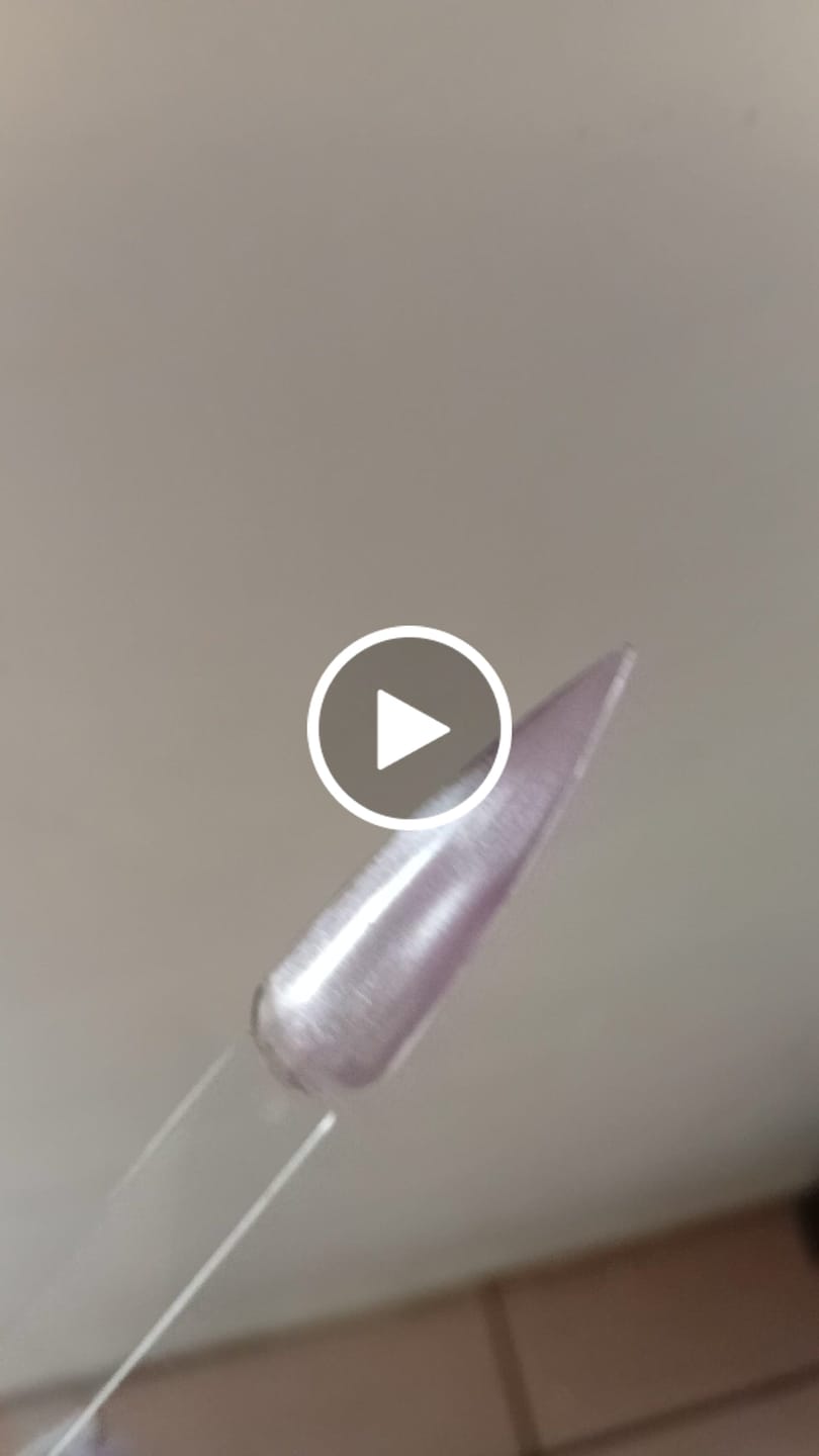 Customer video review of NAIL PRO Esmalte Ojo de Gato Moonlight 33