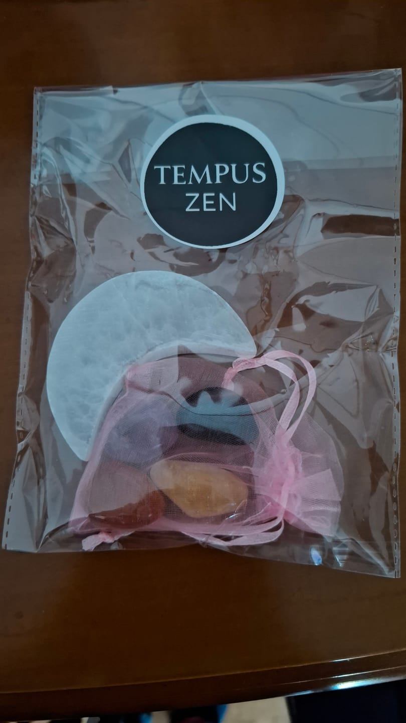Customer photo review of Kit Minerales de Bolsillo || Energía, Protección y Abundancia