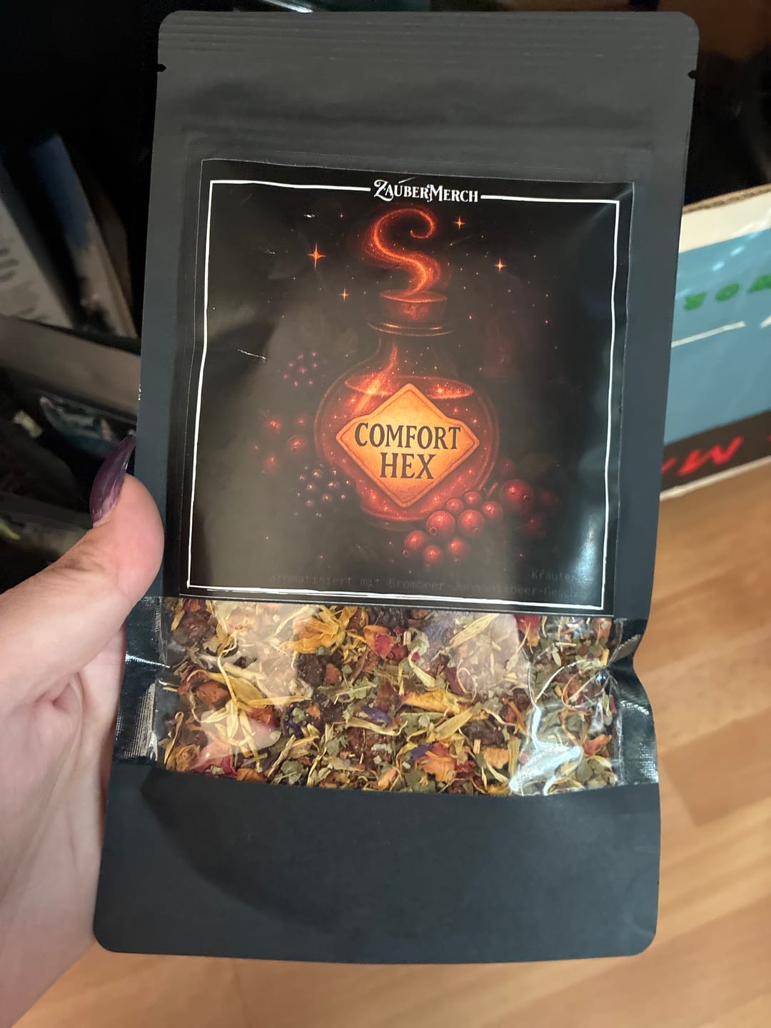 Customer photo review of Comfort Hex – Weihnachtlicher Kräutertee mit Brombeer & Johannisbeere | Limitierter Winter Tee