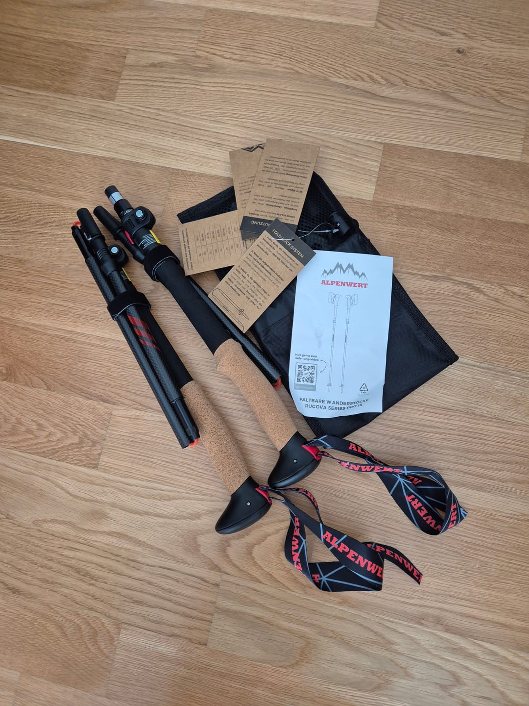 Customer photo review of Wanderstöcke Rugova Pro 3 faltbar & höhenverstellbar – Leicht & stabil