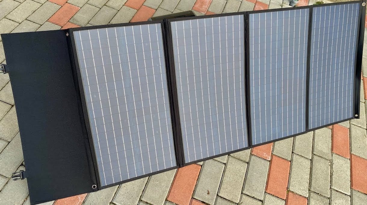 Customer photo review of ALLPOWERS SP029 Portable Solar Panel 140W