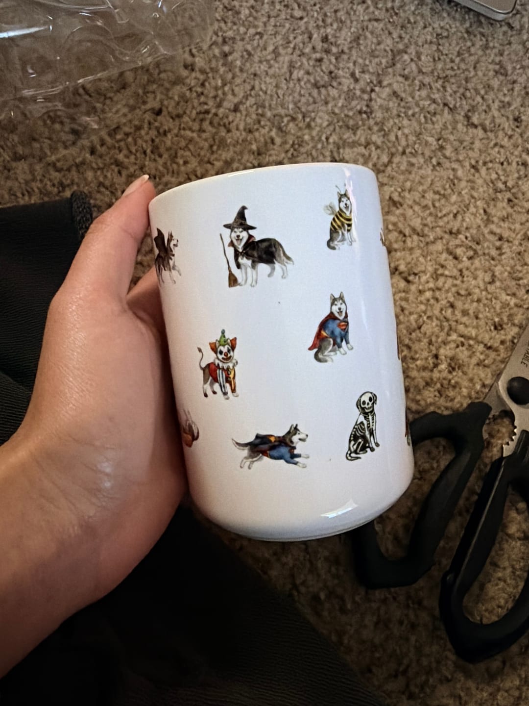 Customer photo review of Husky Halloween mug