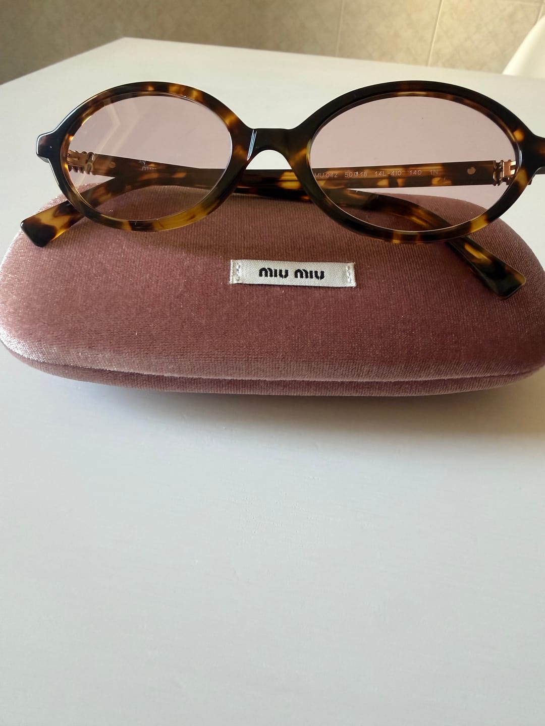 Customer photo review of MIU MIU - 04ZS OCCHIALI DA SOLE