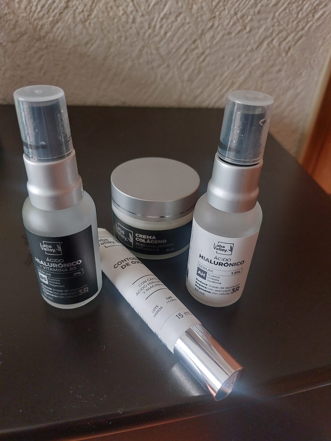 Customer photo review of Contorno de Ojos + Kit Pieles Maduras