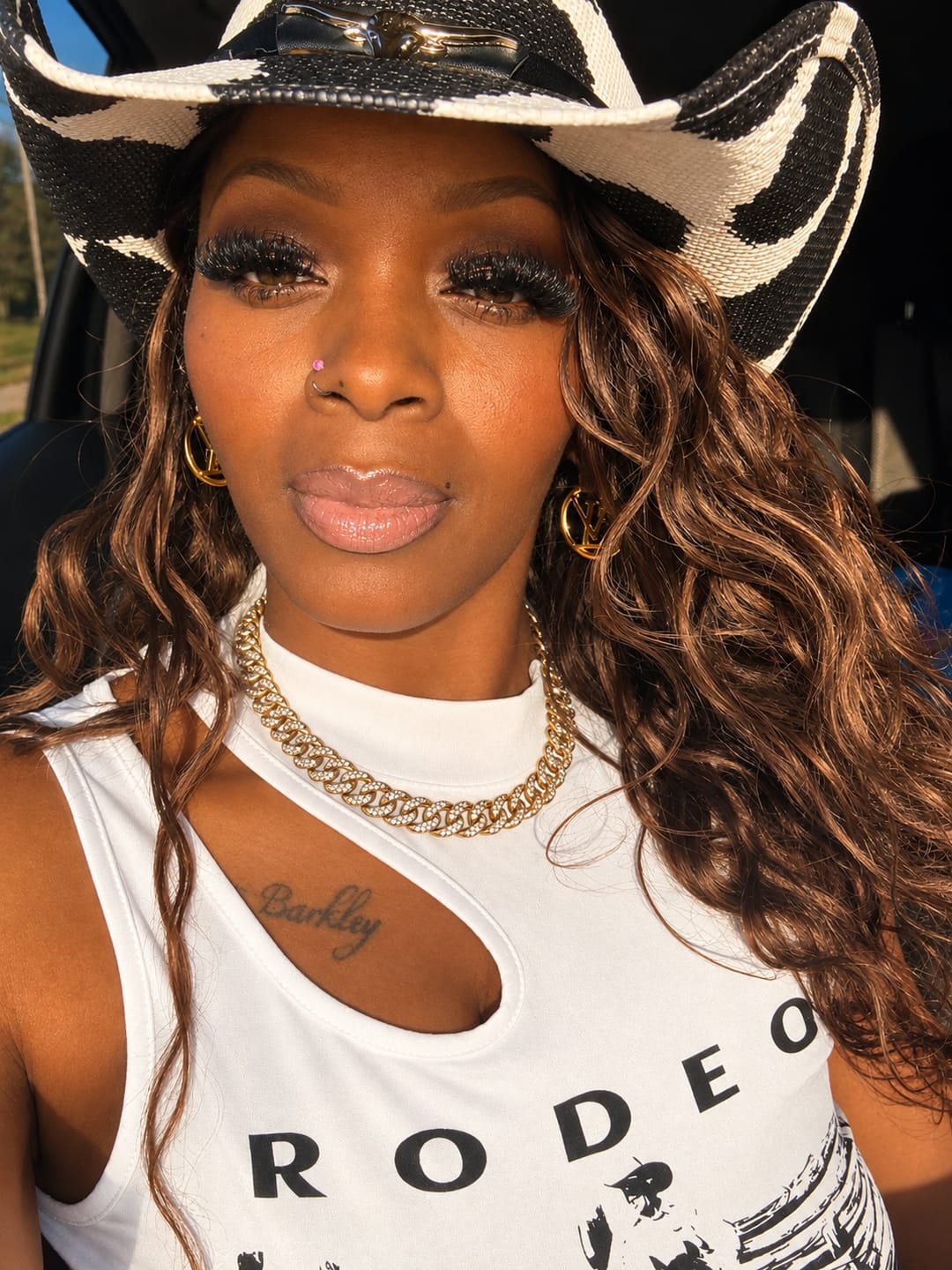 Customer photo review of #4 Medium Brown Body Wave Human Crochet Hair