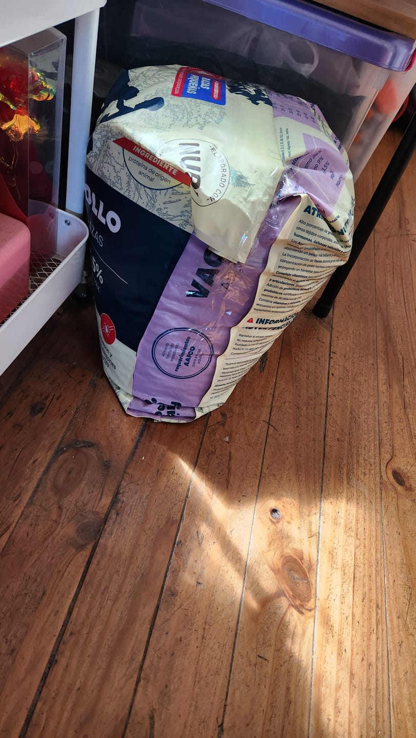 Customer photo review of PetFamily Foods Razas Pequeñas