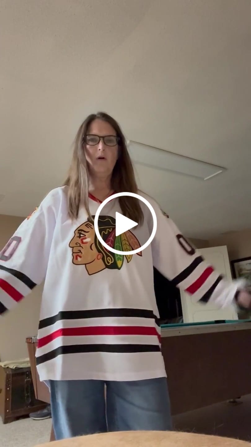Customer video review of Eway Clark Griswold #00 Christmas Vacation Hockey Jersey (White)