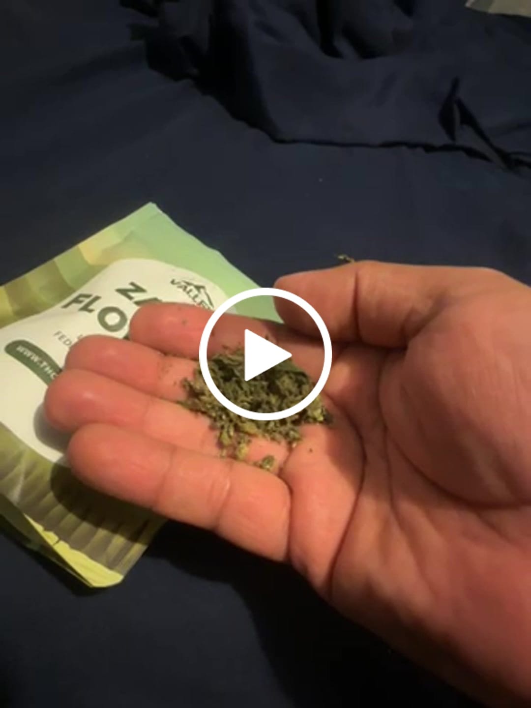 Customer video review of No1. LA Pop Rock THCa Shake