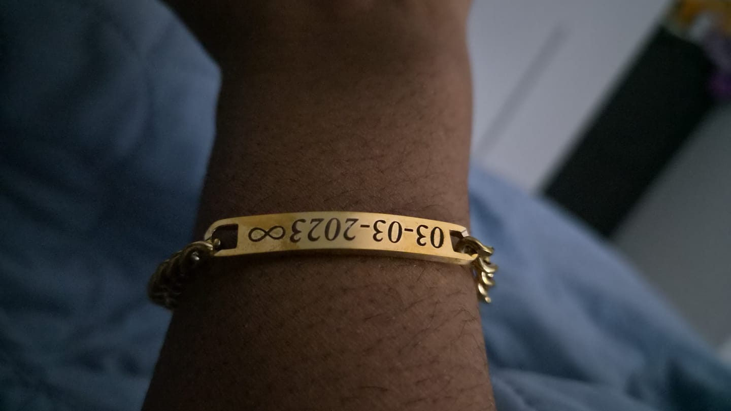 Customer photo review of Coppia di Bracciali Amore Eterno Personalizzati con incisione