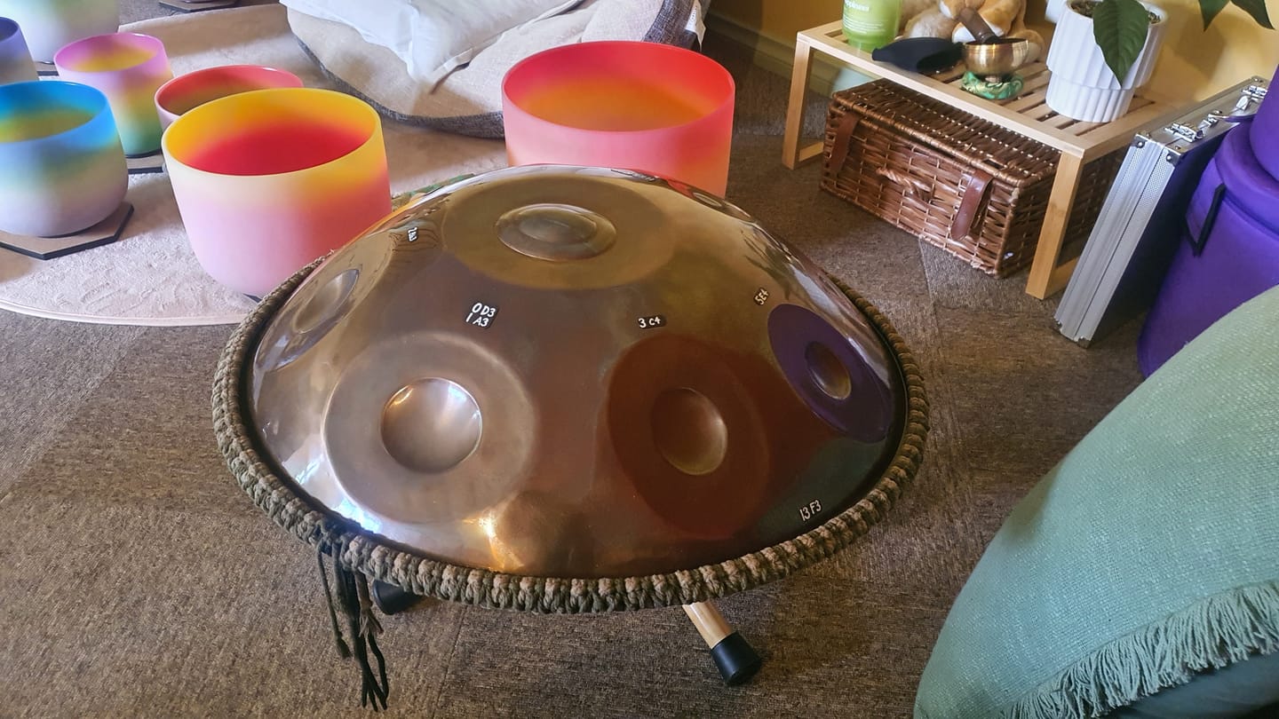 Customer photo review of YULA Handpan 14-Note D Kurd