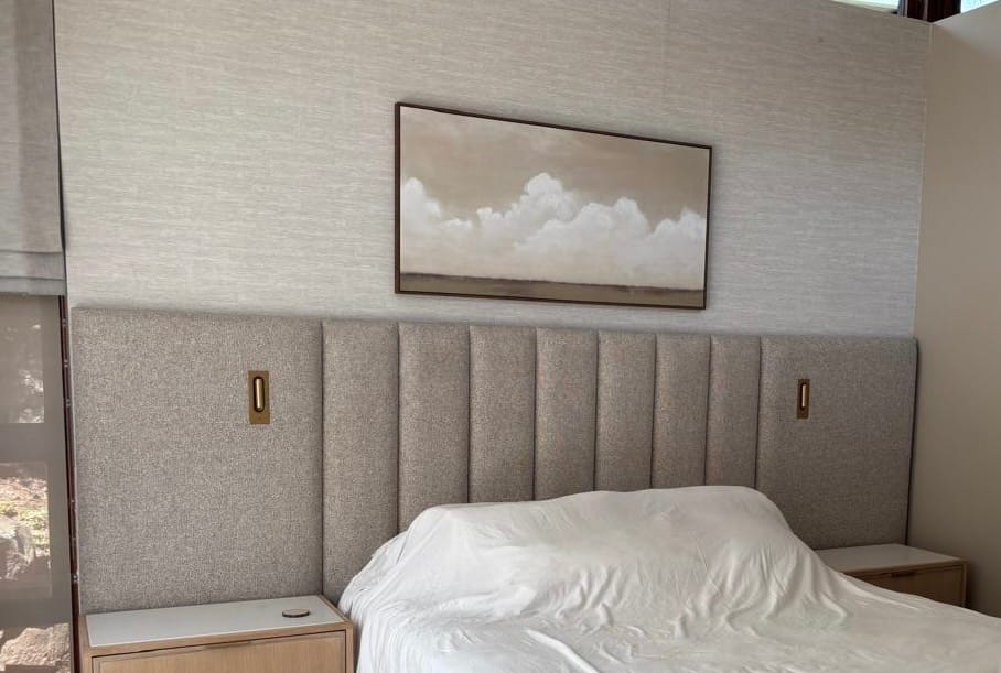 Customer photo review of Atlantis 3W LED Bronze Gold | Black | White Recessed Bedside Reading Wall Light with USB
