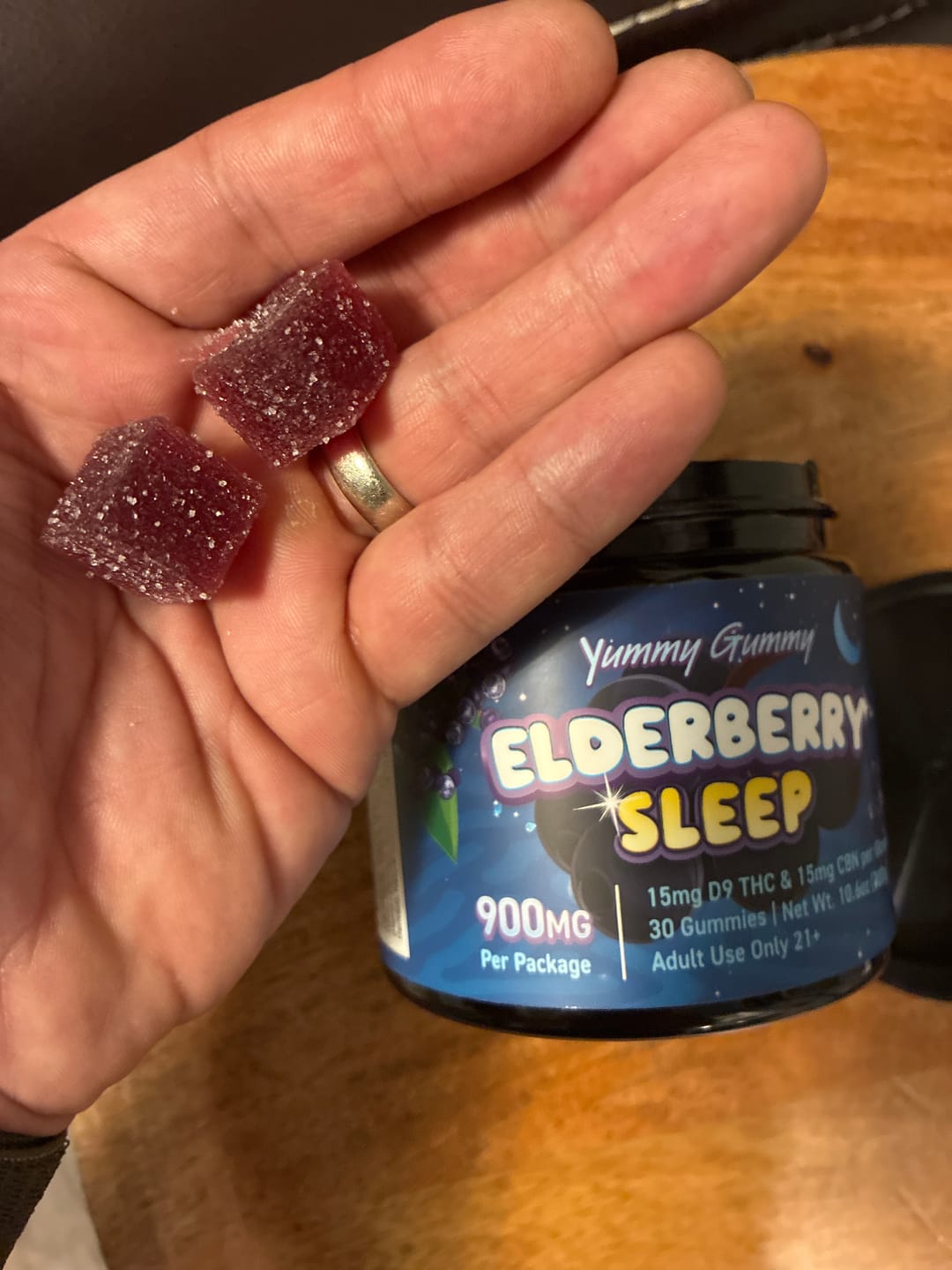 Customer photo review of 900MG Yummy Gummy D9