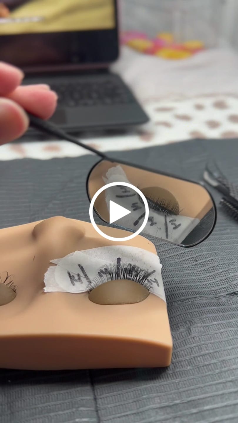 Customer video review of Noir Fiber Tweezer Kit