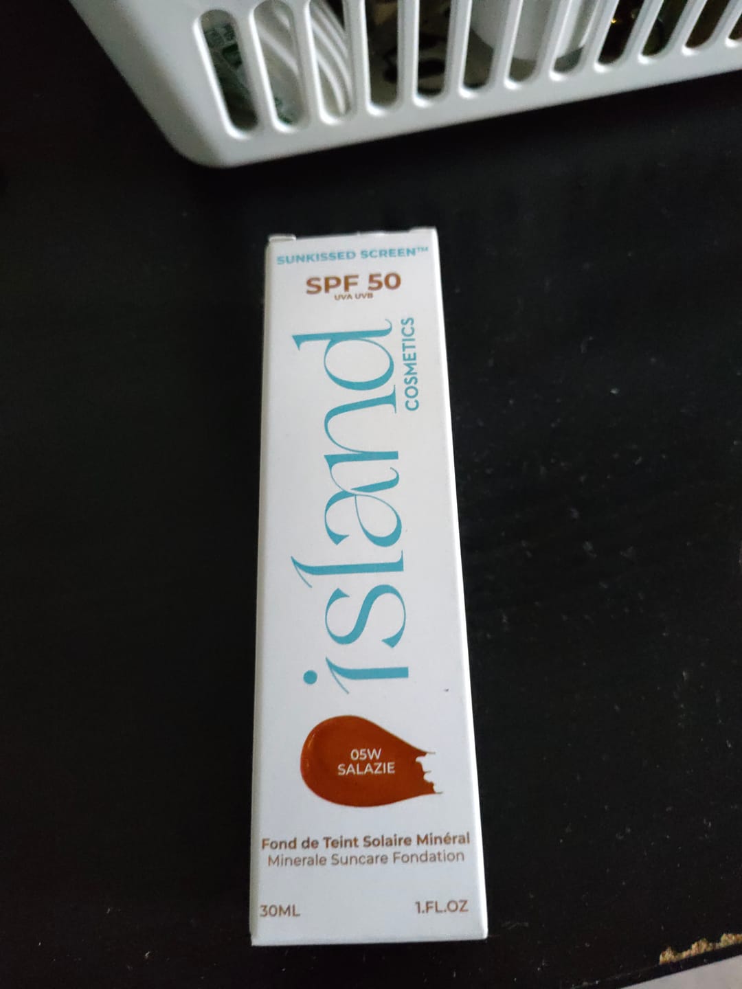 Customer photo review of Fond de teint 3-en-1 SPF 50 minéral