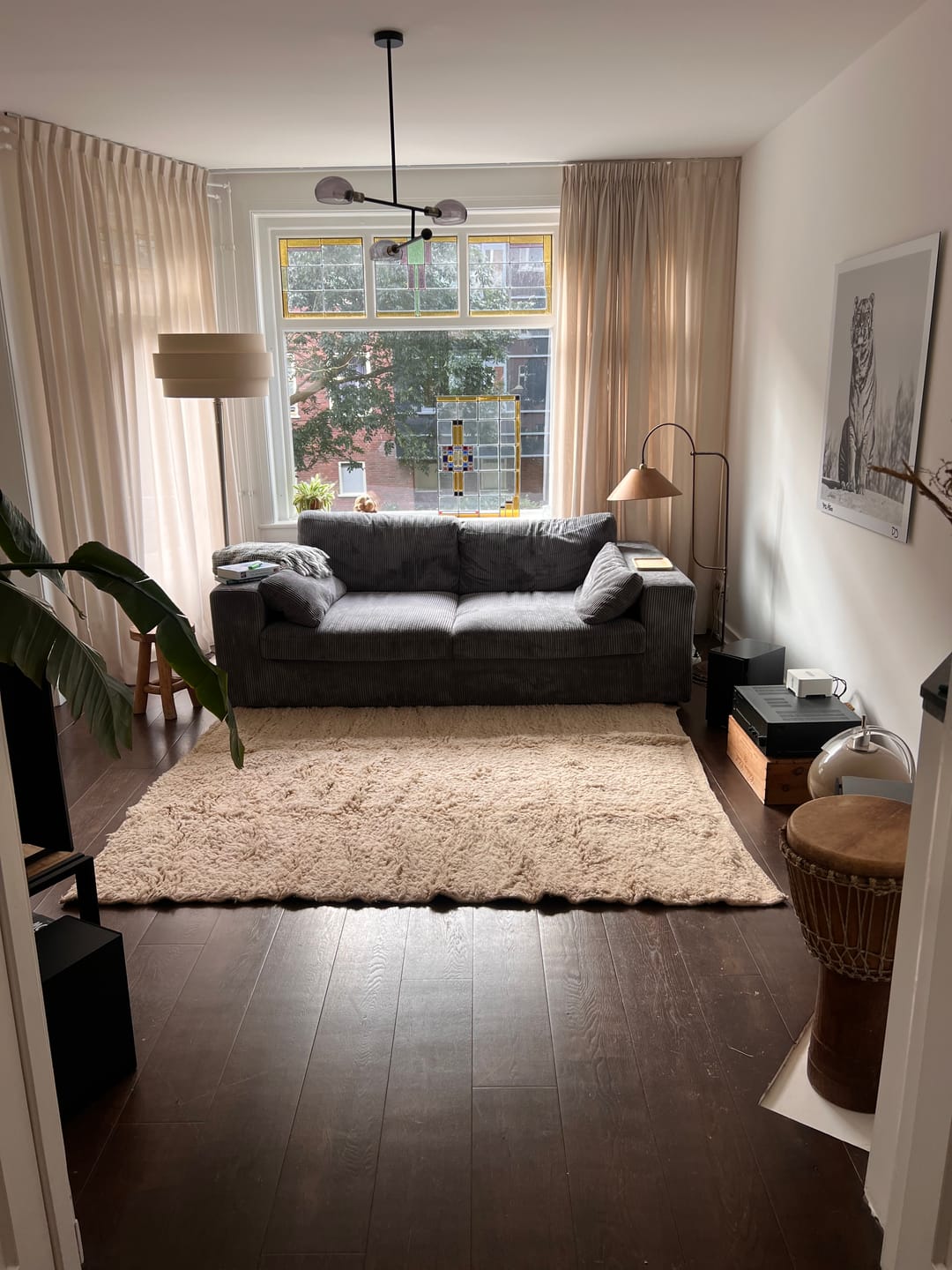 Customer photo review of Cream Moroccan Wool Rug – Minimalist Handmade Beni Ourain Carpet