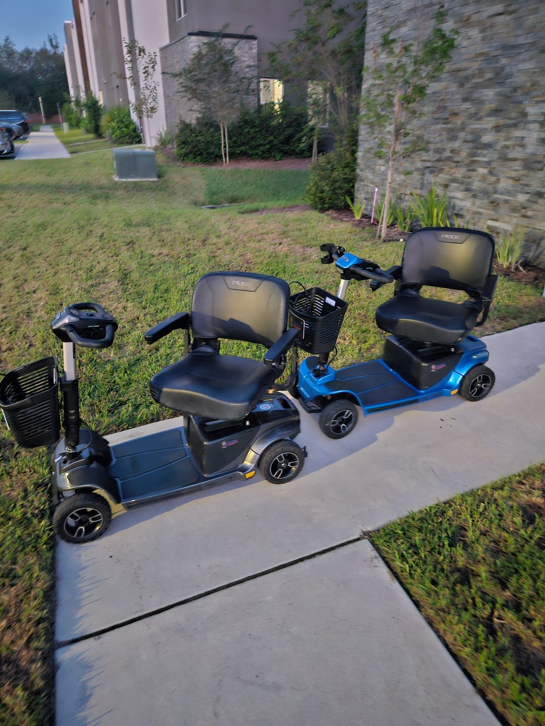 Customer photo review of Multiday Rental 4 Wheel 400 Pound Capacity Scooter