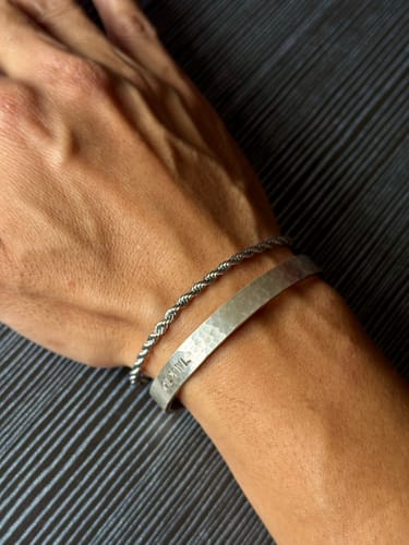 Customer photo review of Cairo Twisted Bracelet