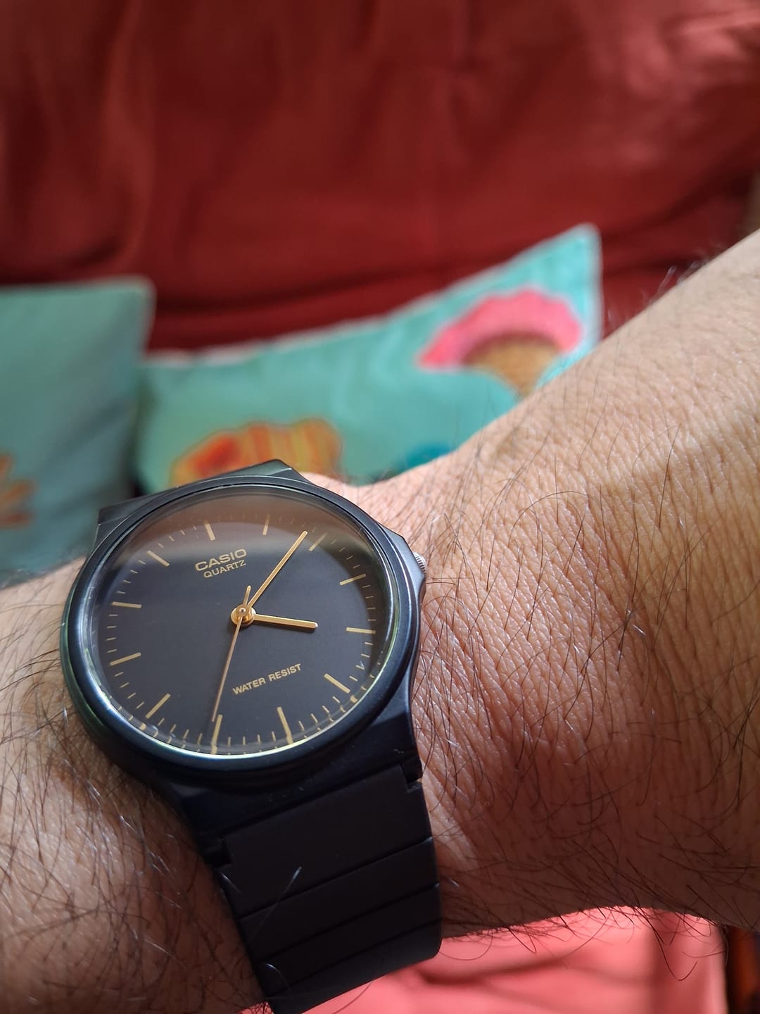 Customer photo review of Reloj Casio Vintage MQ-24-1ELDF Negro Flat
