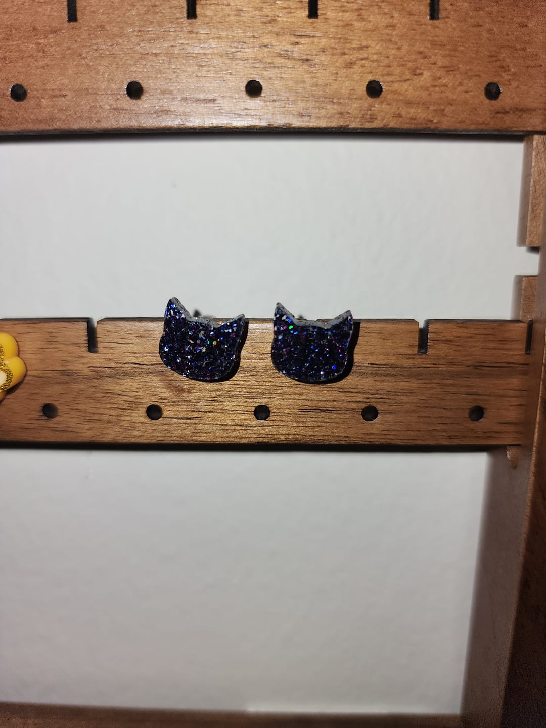Customer photo review of Glitter Cat Head Studs Hypoallergenic Earrings for Sensitive Ears with Plastic Posts