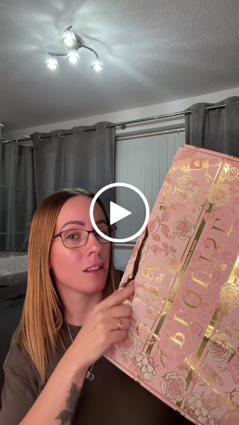 Customer video review of Halloween Crystal Bad Bitch Energy Lip Conditioner & Lip Oil Duo - PRE ORDER