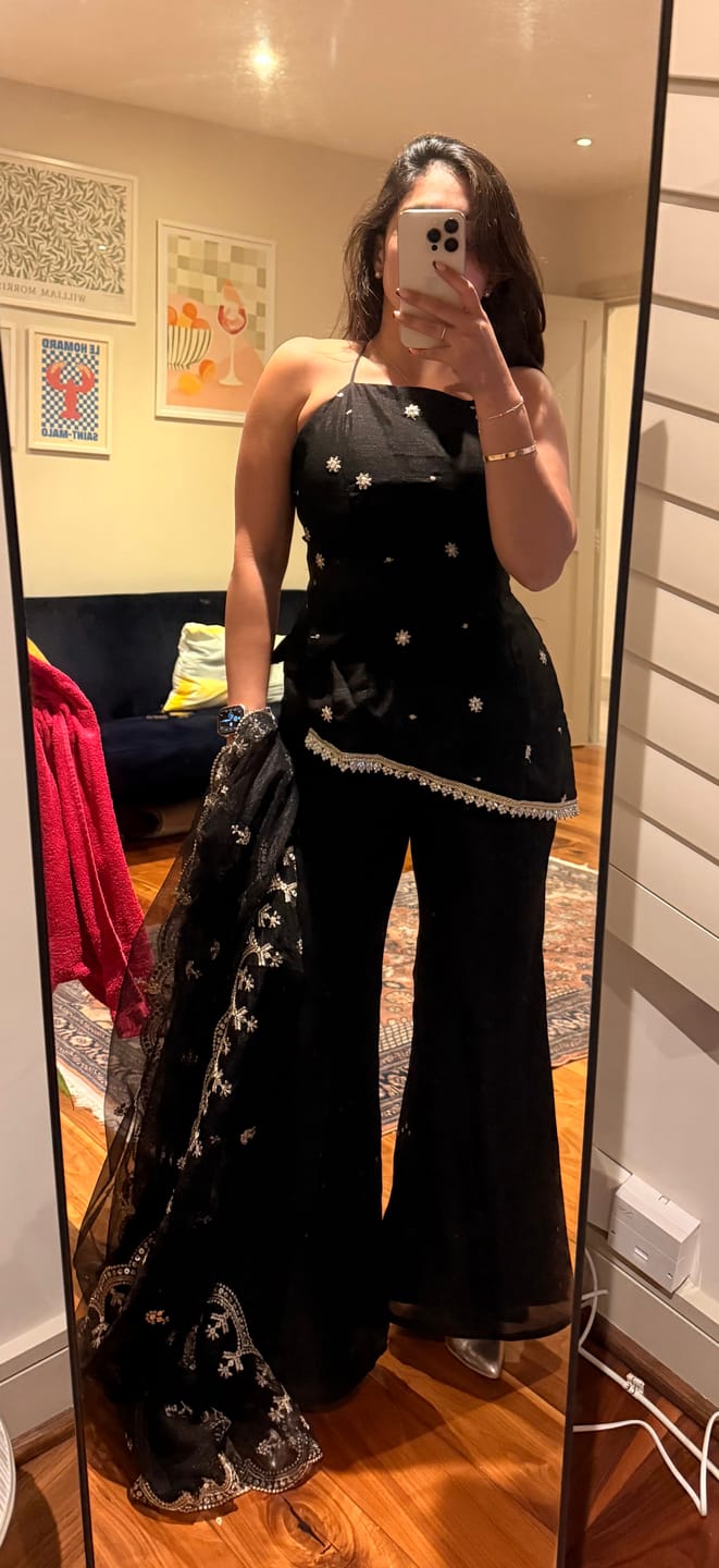 Customer photo review of Jhoom Midnight Corset Kurta Set
