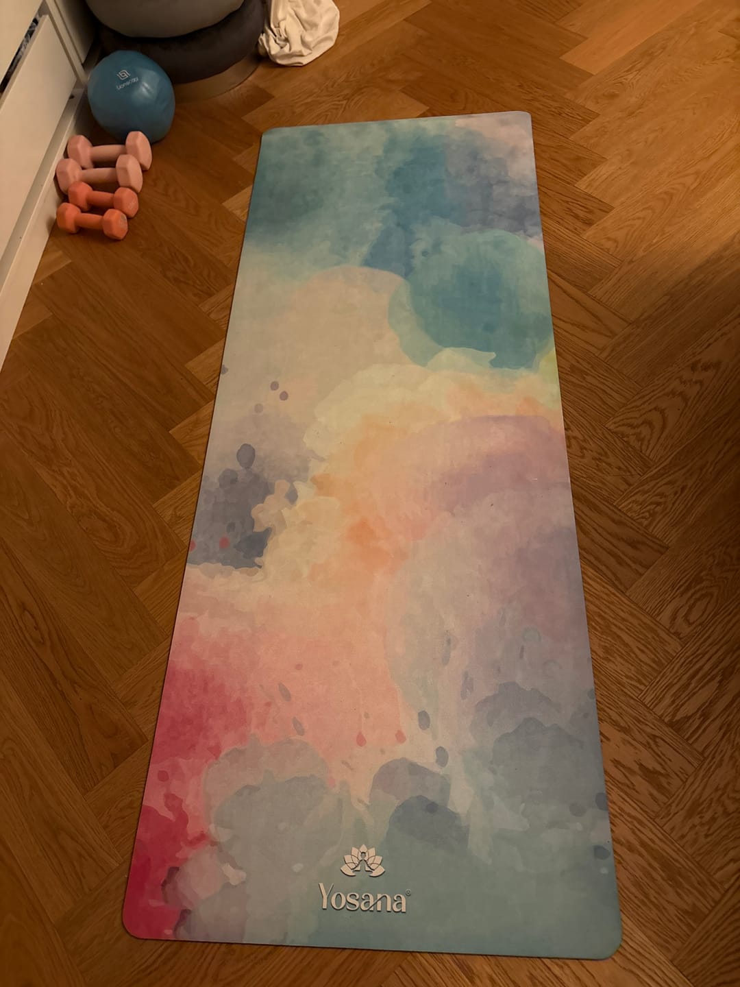 Customer photo review of Yogamatte Yin "Colorful Clouds" inkl. Tragegurt