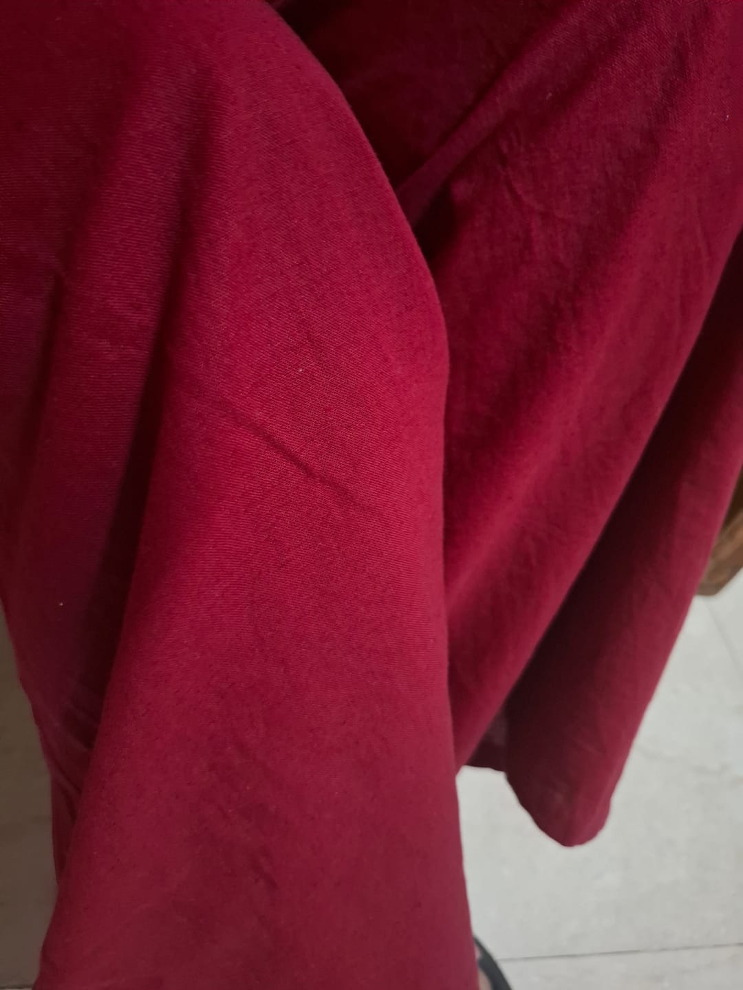Customer photo review of Women Maroon Airy Linen Wide Leg Pant